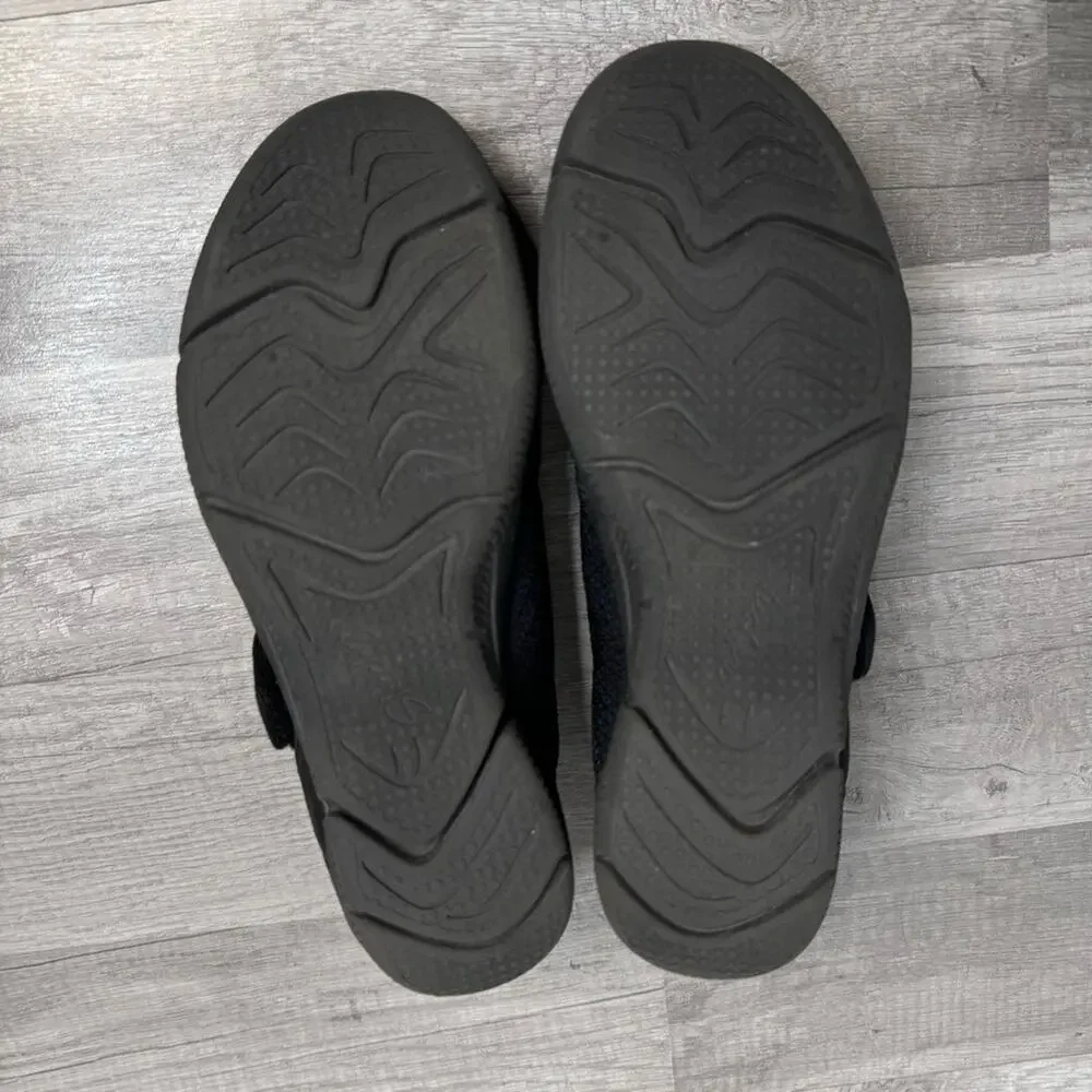SKECHERS Be-Lux Black Air-Cooled Memory Foam Easy-Fasten Mary Jane Shoes 8 1/2